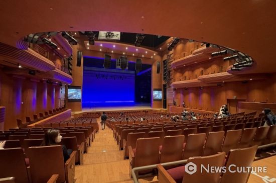[NC포토] 약 5년이 소요된 리모델링 후 공개된 해오름극장 내부