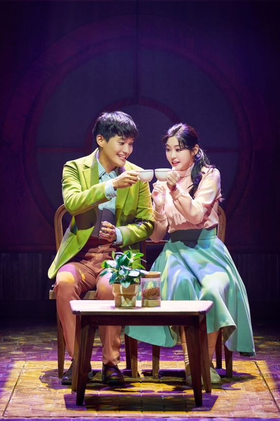 완성도 높여 돌아온 뮤지컬 어쩌면 해피엔딩