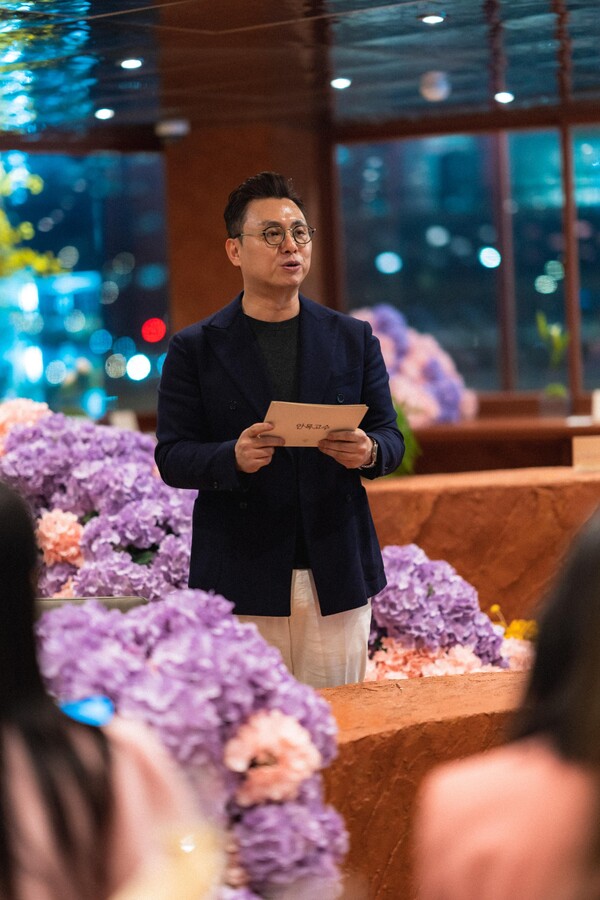 안목고수X꾸까, 런칭 기념 프라이빗 파티 성공리 개최