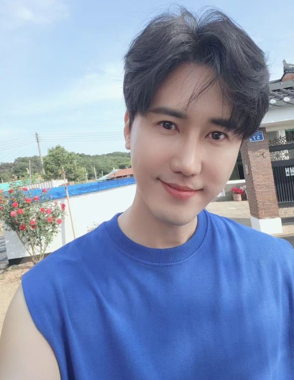 신성 고향집 내려와 휴식…값진 휴가 잘 보내고 갈게요