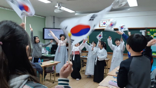 북대구초, 뜨거운 독립열망 가슴에 새기다