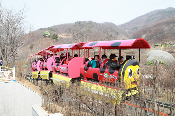 예천 곤충생태원 모노레일 타고 즐겨요