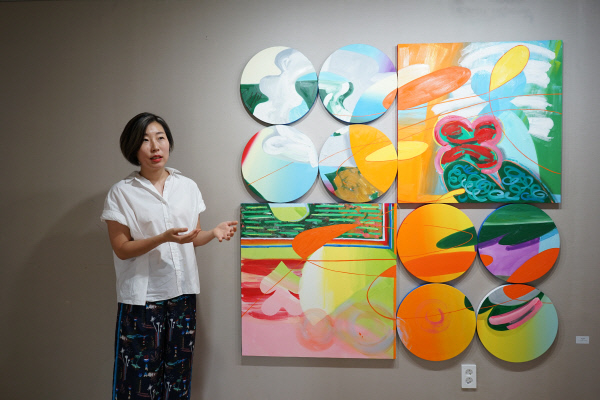 막을 수 없는 틈에서 찾은 아름다움…갤러리 팔조, 홍해은 꽃밭展