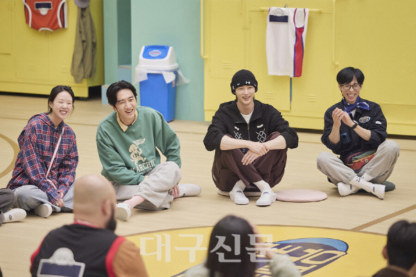 '유재석 캠프' 스틸 공개…이광수·변우석·지예은 합류