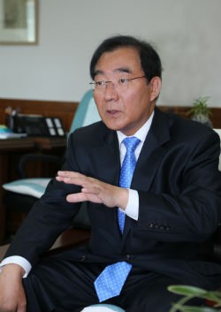 청주 경제 일으키는 데 역량 쏟을 것