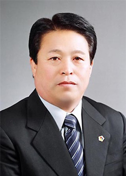 야구 꿈나무 숙소 부지로 써 주세요 부여군의회 유재욱 전 의장 통큰기부