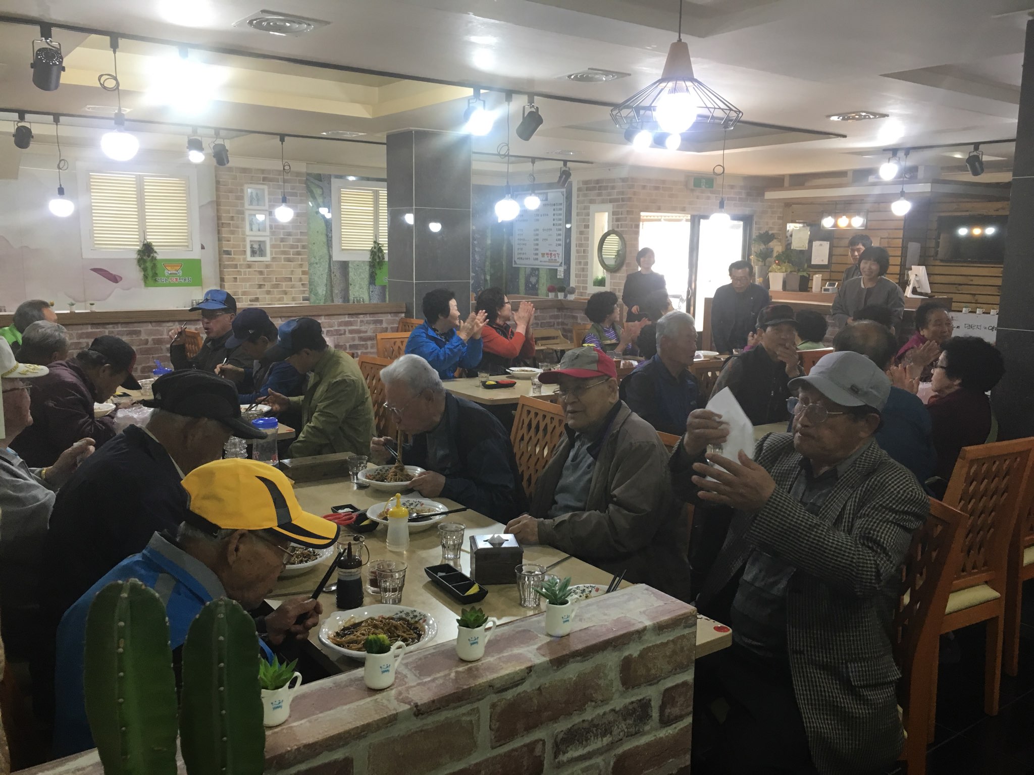 구자군 짬뽕생각 충주 목행점 대표, 장수짜장Day 운영