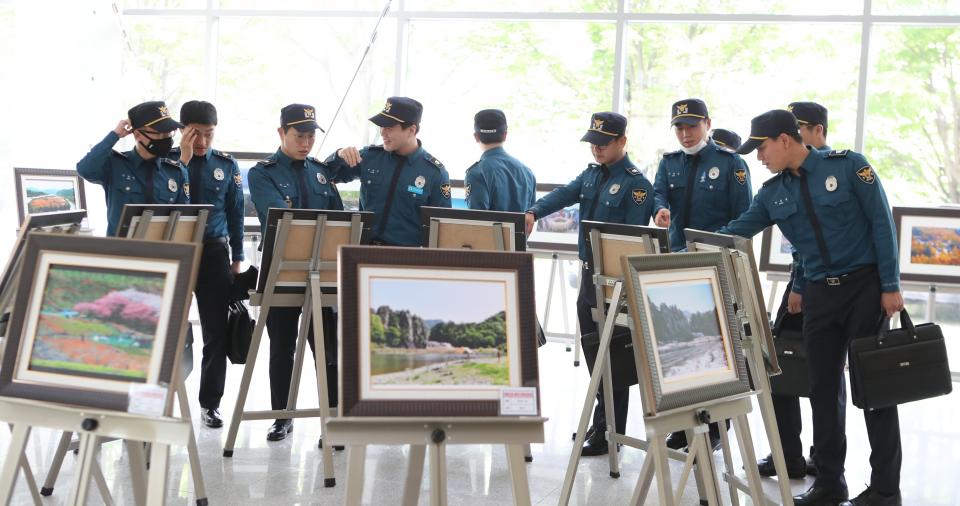 충주관광전국사진공모전 우수작 중앙경찰학교 전시