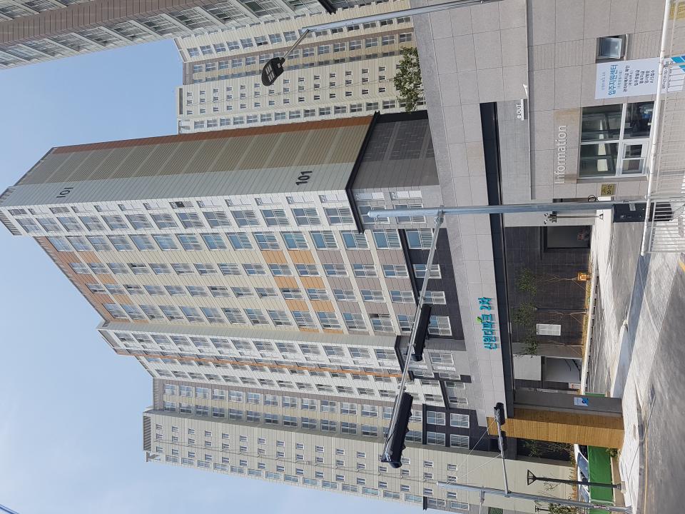 아산 법곡 신원 더파크 2차 아파트 공사 부진으로 입주 지연에 분통.. 수백여세대 주민 피해...