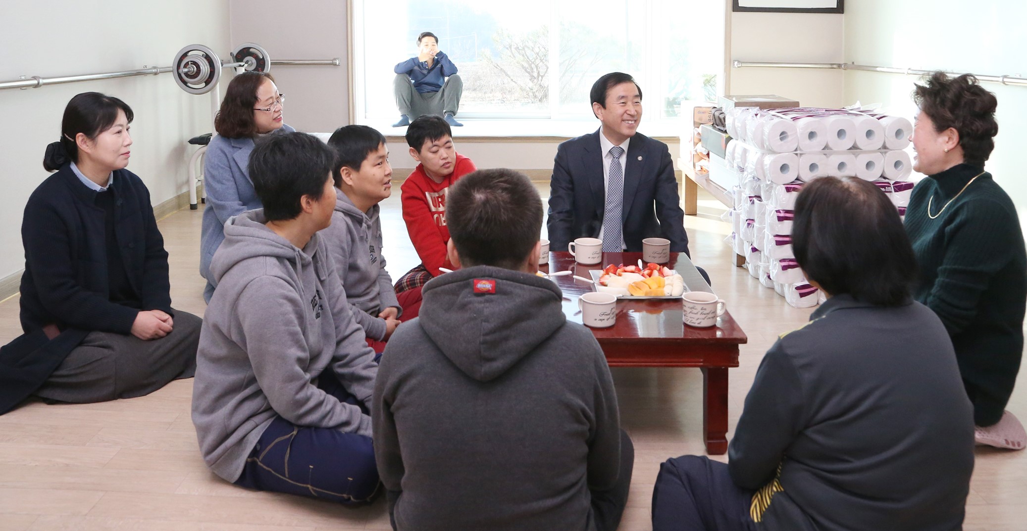 충주시, 설 명절 어려운 이웃·복지시설 위문