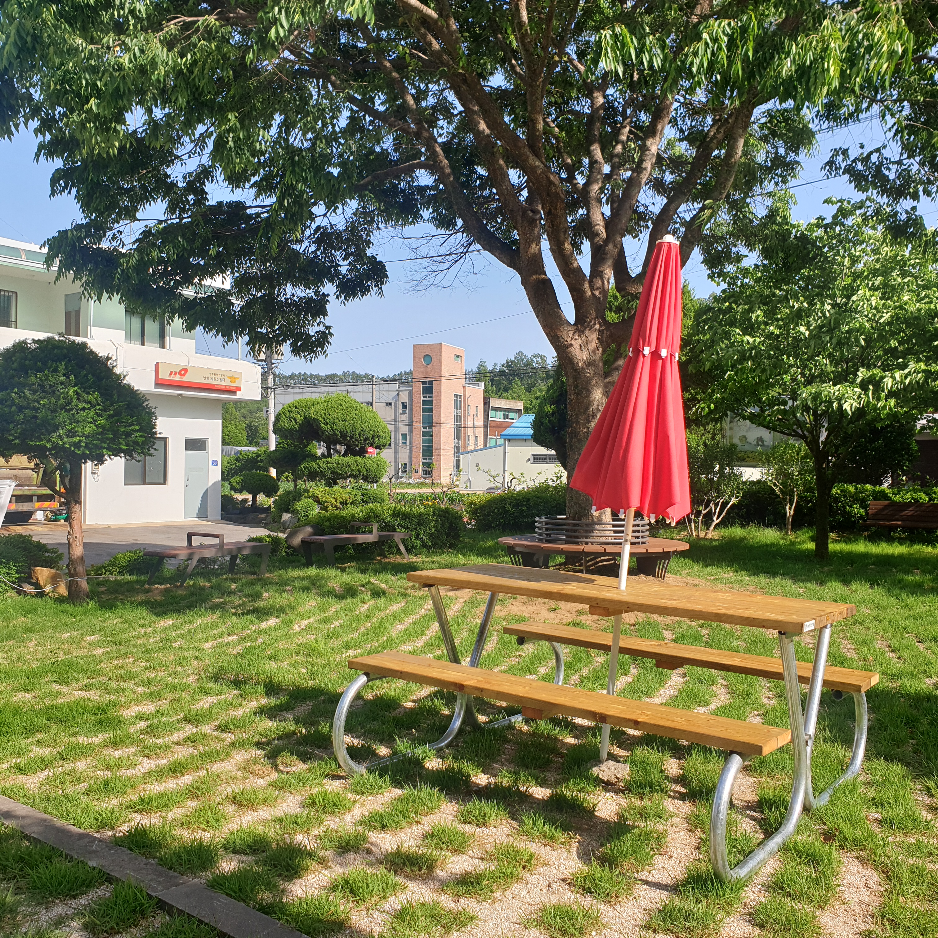 대신정기화물(주), 낭성면 주민 쉼터 조성