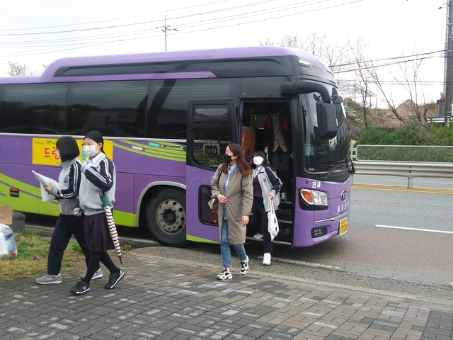 드림버스 붕붕 타고 신나는 진로체험을 해요