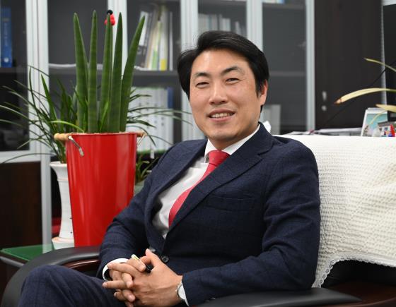 클릭이사람/ 김광표 단양관광공사 초대 사장