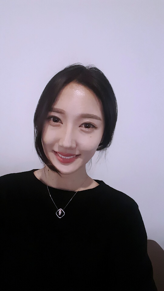 프로젝트스페이스 우민, 8명 릴레이전 시작