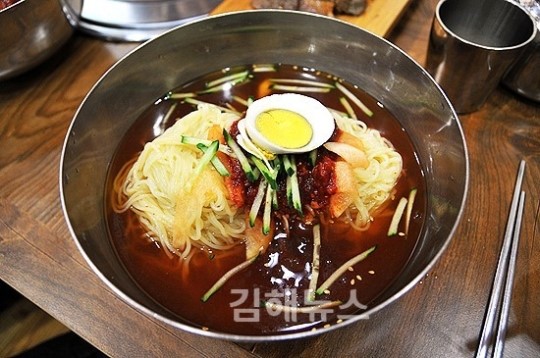 보약같은 한약재 육수와 쫄깃한 면발 여름아 반가워