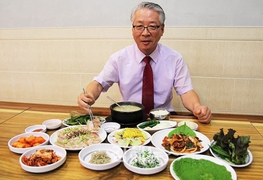 돼지국밥과 홍어삼합의 절묘한 조화