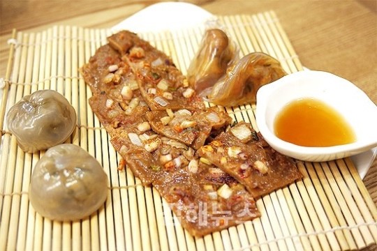 밥도둑 돼지갈비 김치찜, 반찬 도둑 갓 도정 쌀밥