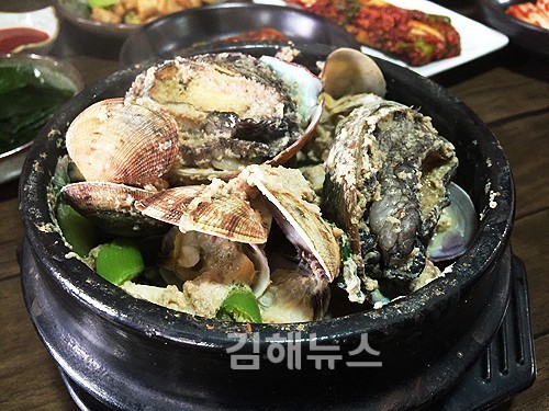 혀도 춤추는 영양소의 황제 전복 뚝배기