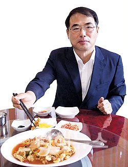 김해 첫 중국집 옛맛 그대로 … 짜장면의 담백한 유혹