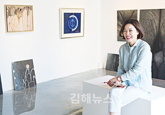 도전적·신진 작가 선호하는 전시 전문공간