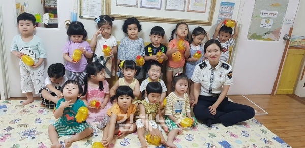 김해중부경찰서, 작은별 어린이집 교통안전 교육