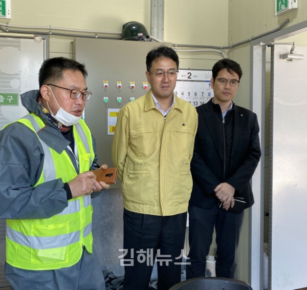 농협김해시지부, AI·ASF 등 가축질병 예방활동 지원