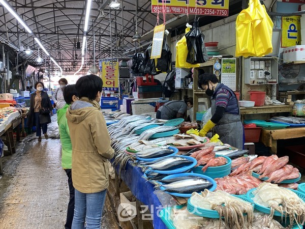 창원시티투어버스 타고 4월의 봄 즐겨요!