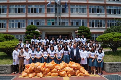 진주 삼현여고, 어려운 계층에 쌀 전달
