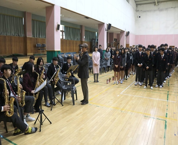 예술드림 운영학교, 경운중학교 19회 입학식