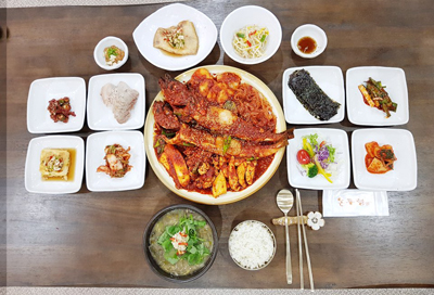 [맛집&멋집[ 김해 논두렁. 숙성된 웰빙 음식만 고집해 맛ㆍ건강까지 책임져요