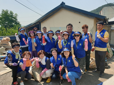 소외된 이웃 위해 구슬땀 흘리며 한마음