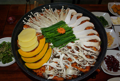 자연재료 와송ㆍ생오리 보양식… 맛 깔끔해요