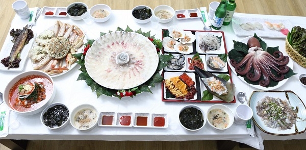 힐링과 음식의 맛을 동시에 느낄 수 있는 강릉 상희네맛집 눈길끌어