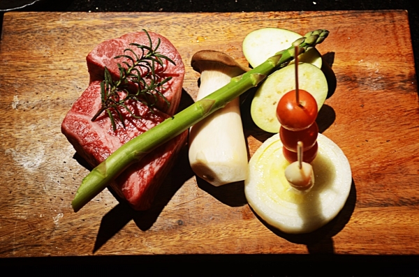 정자역 맛집 육덕등심 최상급한우에 합리적가격으로 고객 발길이어져