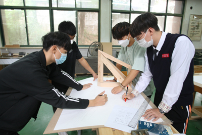 건설ㆍ하이텍 특성화고서 글로벌 전문기술인 육성한다