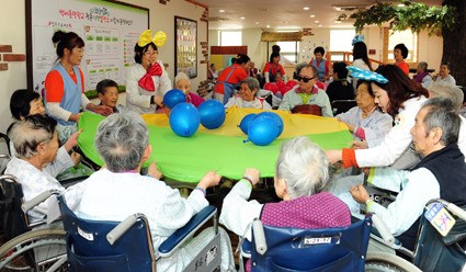 청풍호 노인사랑병원 방송 後 전국적 관심