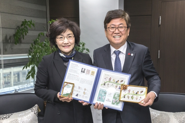 세종시교육청, 대한결핵협회에 결핵퇴치 성금 전달
