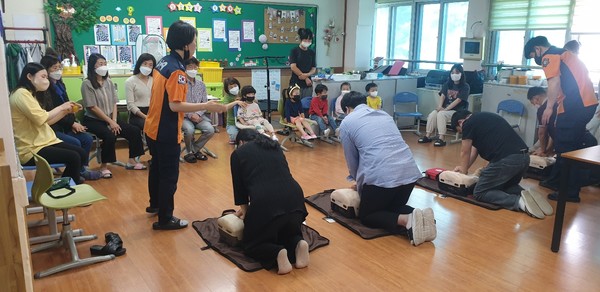 2022학년도 학교지원센터 부리초등학교 심폐소생술 지원