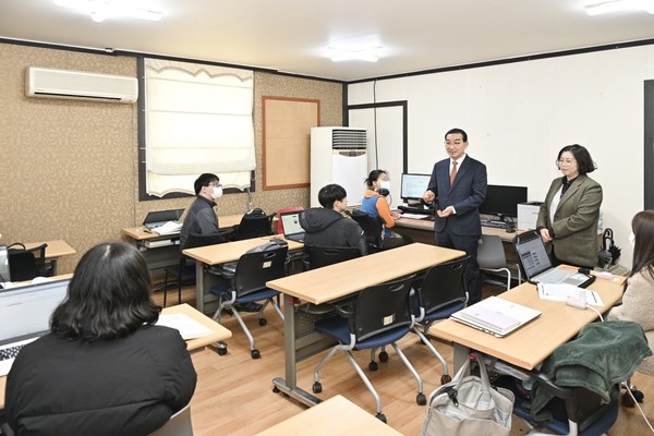 김광신 중구청장, 중구지역자활센터 찾아 애로사항 청취
