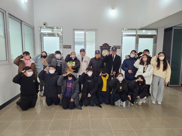 서천 마동초등학교, 6.25참전자유공자 서천군지회 방문