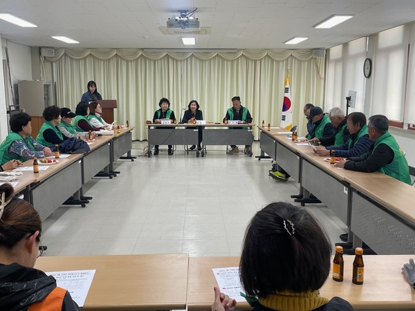 금산군 군북면새마을남녀지도자협의회, 월례회의 및 환경정비 전개