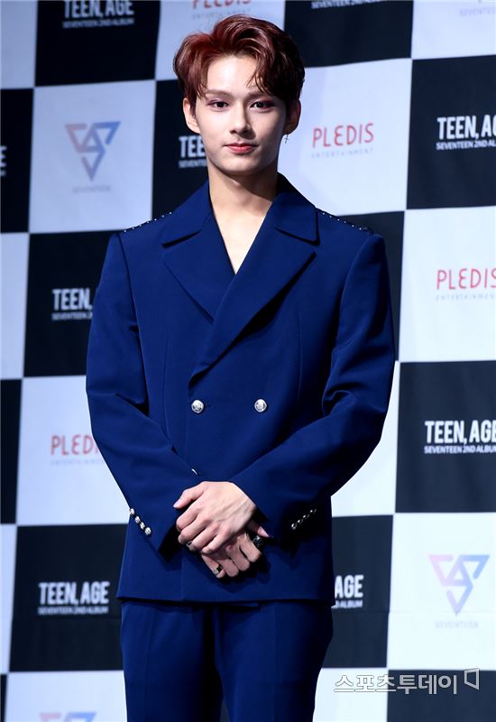 [ST포토]준 조각 같은 외모