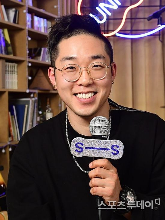 [ST포토] 블랙버드 매력적인 미소