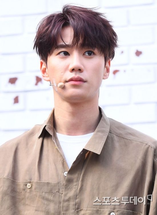 [ST포토] 유앤비 준 이기적인 잘생김