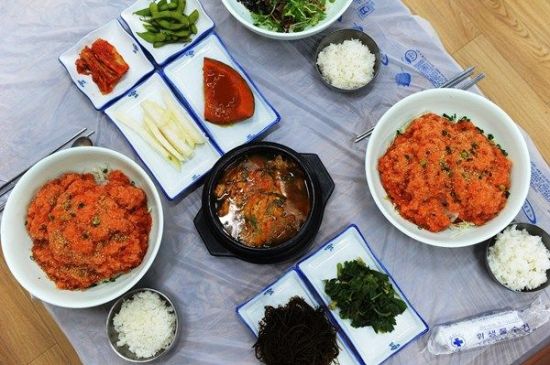 통영의 명물 회락회맛집, 한 번 맛 보면 중독되는 물회의 향연