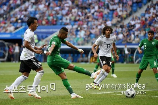 [ST월드컵리뷰]알 도사리 극장골 사우디아라비아, 2-1로 이집트에 승…이집트 3패로 대회 마감(종합)