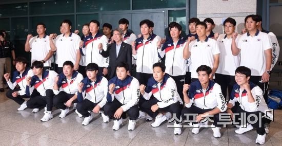 [ST포토] 파이팅 외치는 한국 야구 대표팀