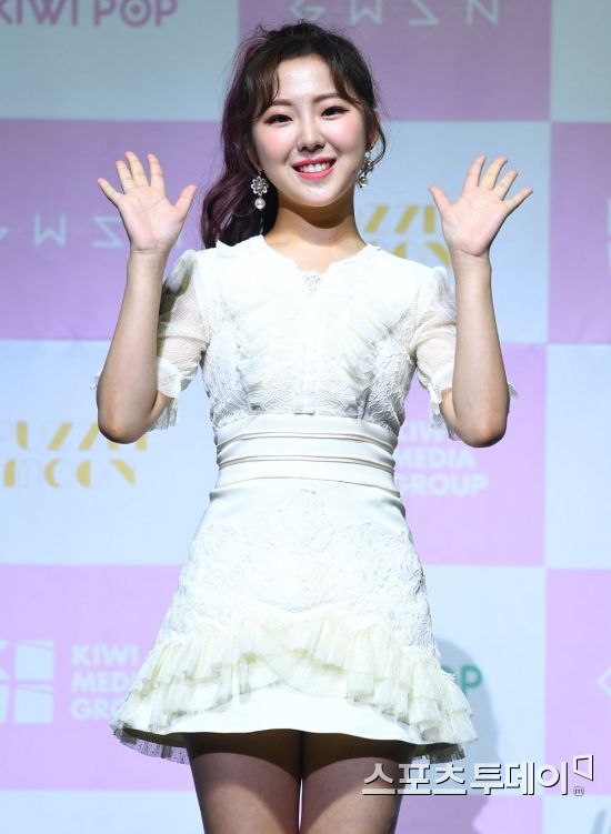 [ST포토] 공원소녀 서경, 세상을 밝히는 미소