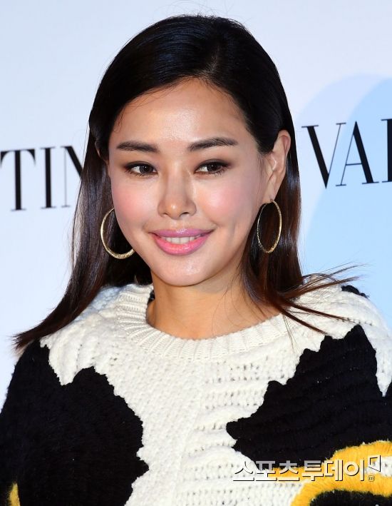 [ST포토] 이하늬, 오늘은 쎈언니 메이크업