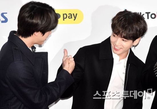 [ST포토] 방탄소년단 진, 세상 환한 얼굴